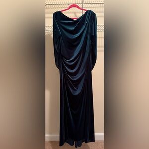 Betsy & Adam Cape Sleeve Trumpet Gown -hunter green